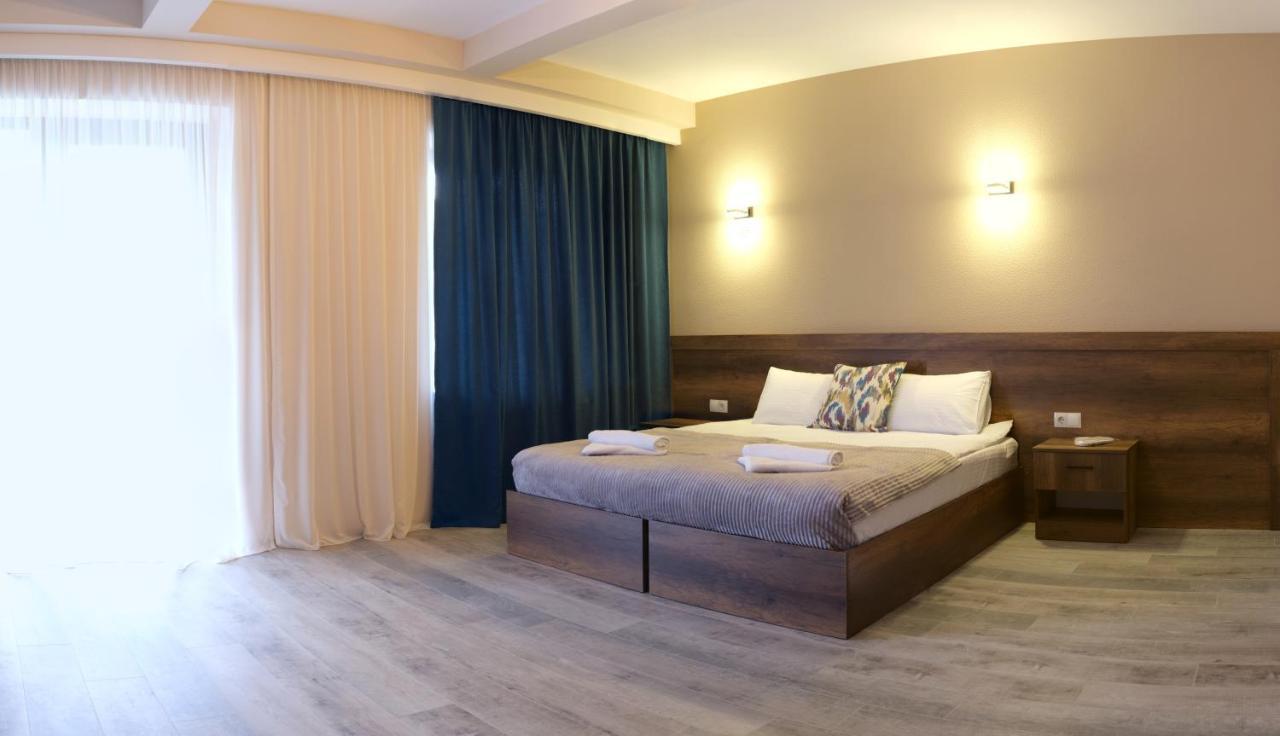 Hotel Axien Kazbegi Exterior foto