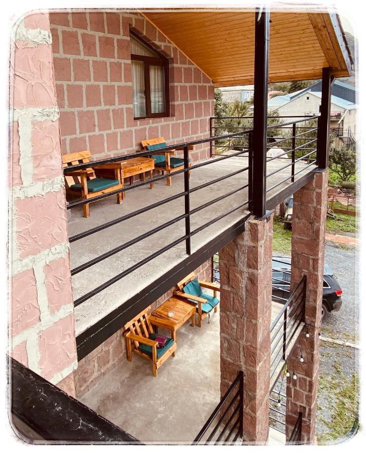 Hotel Axien Kazbegi Exterior foto